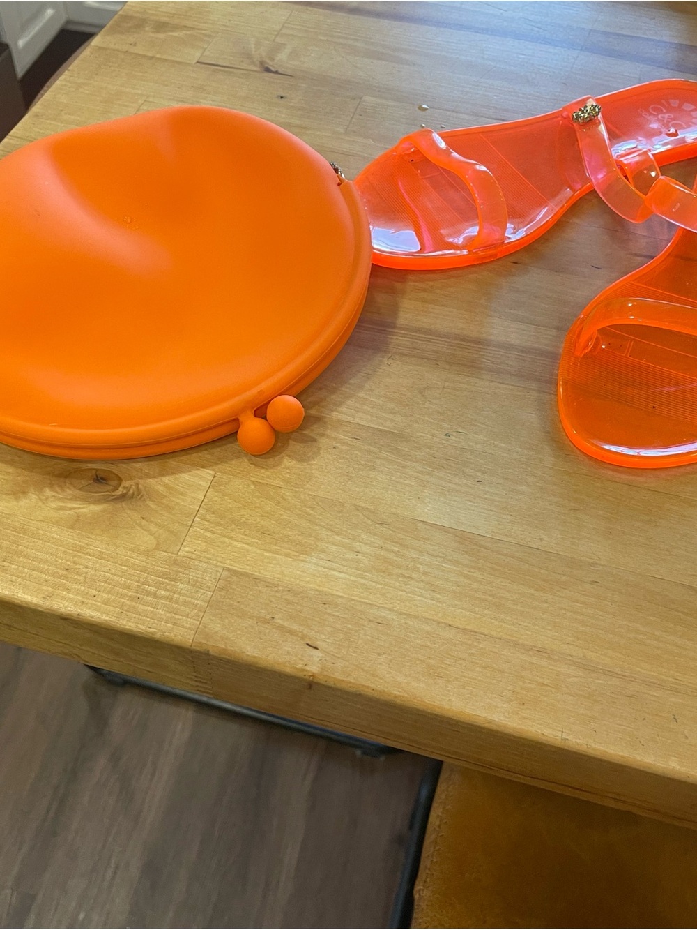 Orange Jelly Sandals with Round Orange Clutch
